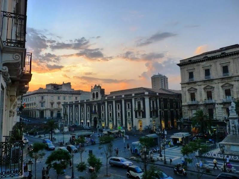 Sicilia Home B&B Катания Экстерьер фото